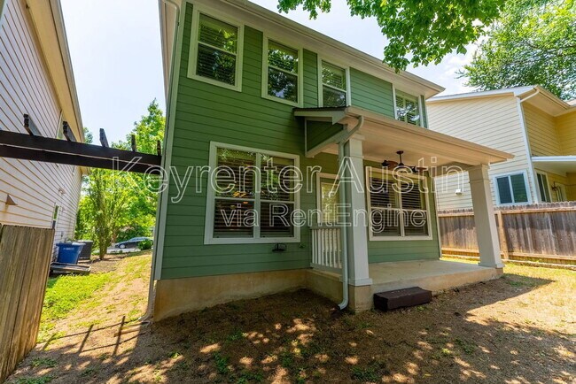 Foto del edificio - 1808 Village Oak Ct