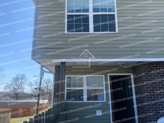 Foto del edificio - 1207 Holly Ave