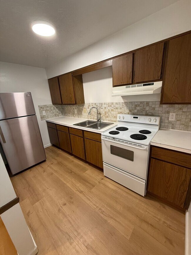 Foto del edificio - 8422 Colwyn Ct
