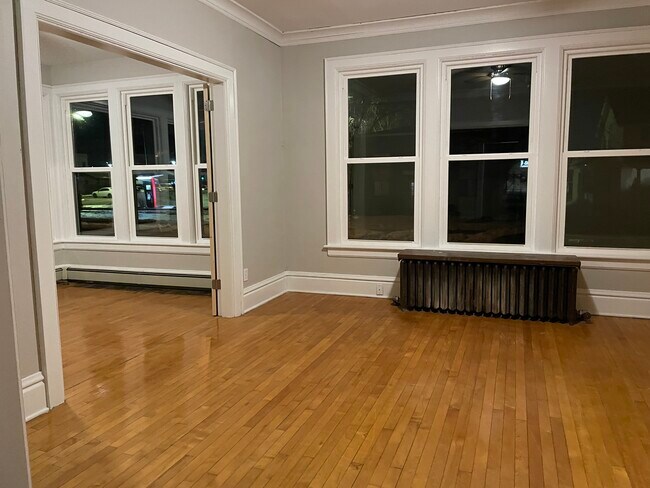 Foto del edificio - 628 Jefferson St