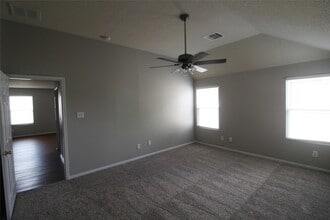 Building Photo - 2834 Iris Valley Way