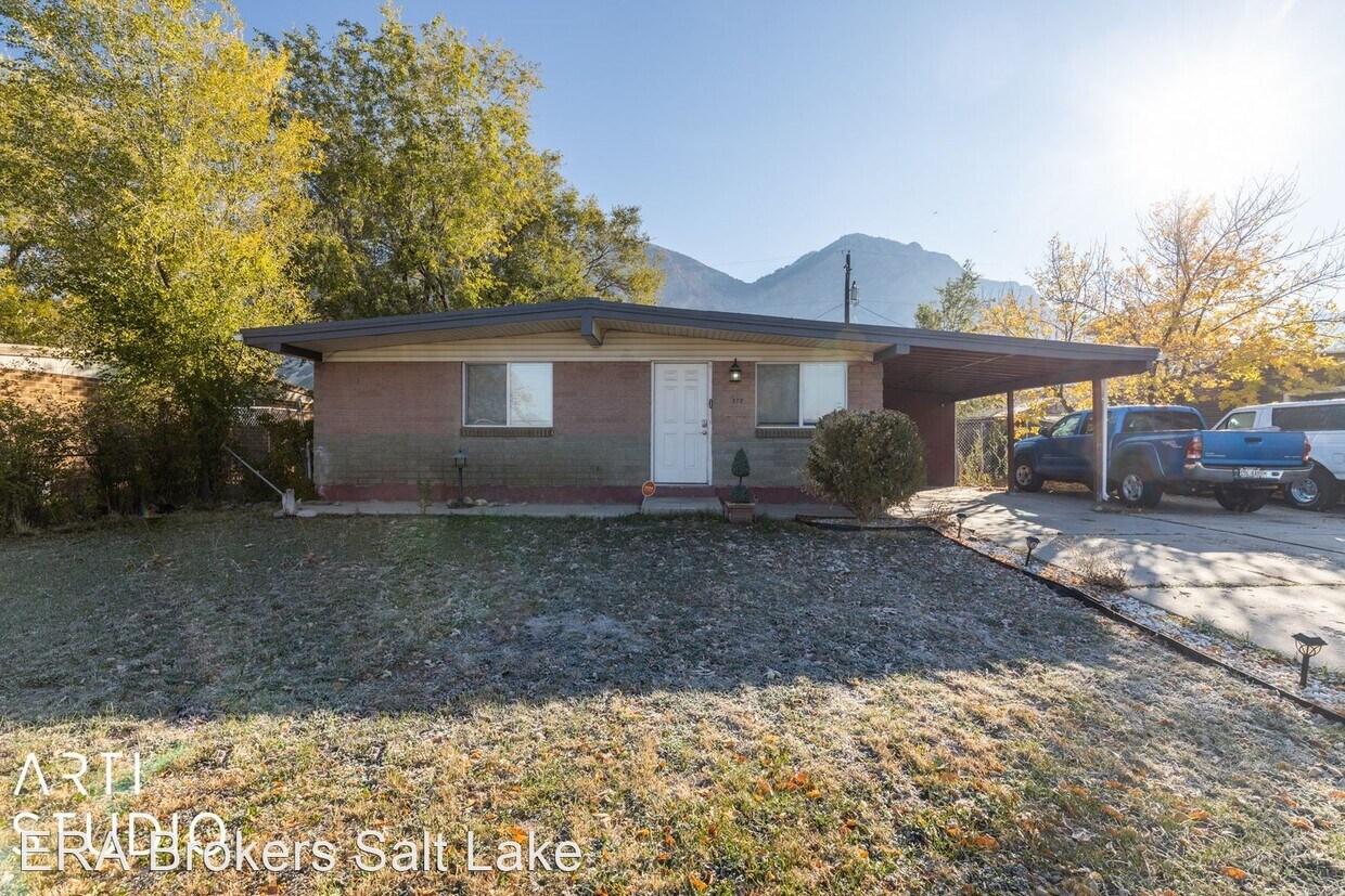 3 br, 1 bath House 872 N Monroe Blvd. House Rental in Ogden, UT