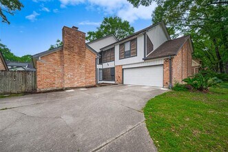 Building Photo - 520 S Rivershire Dr