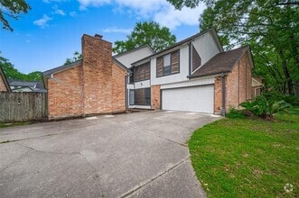 Building Photo - 520 S Rivershire Dr