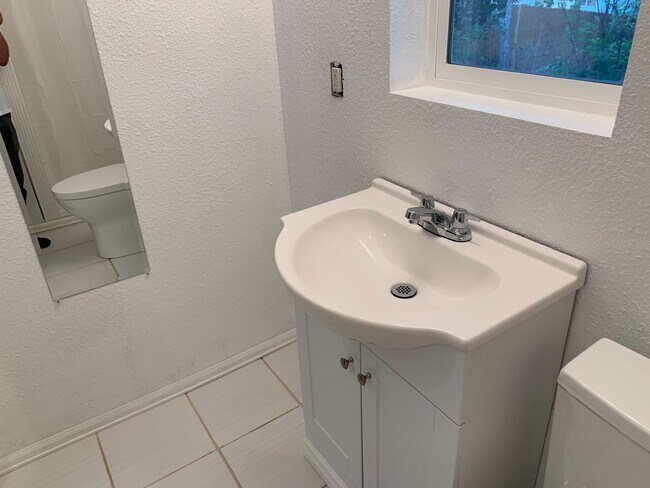 Foto del edificio - 6085 Fescue Dr
