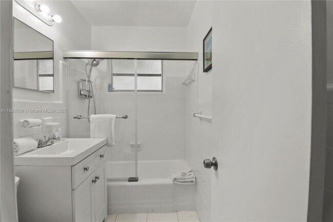 Foto del edificio - 717 SW 13th Ave