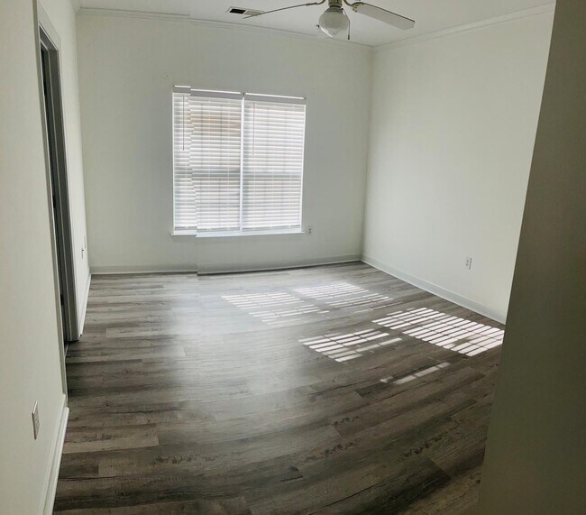 Building Photo - 1505 Cadfel Ct