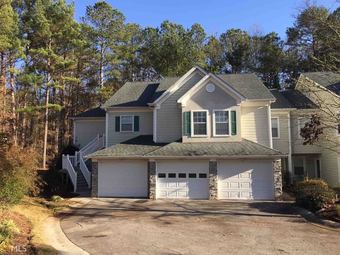 301 Peachtree Club Dr, Peachtree City, GA 30269 House Rental in