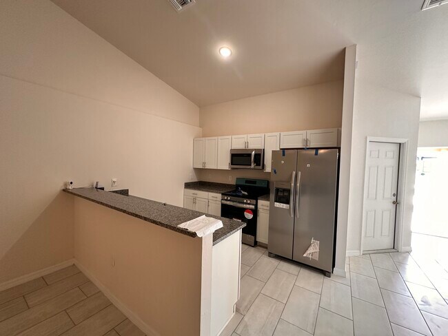 Foto del edificio - 1451 SE 10th Terrace