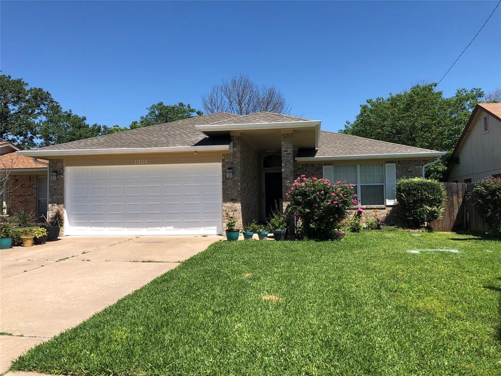 Primary Photo - 1404 Peachtree Valley Dr