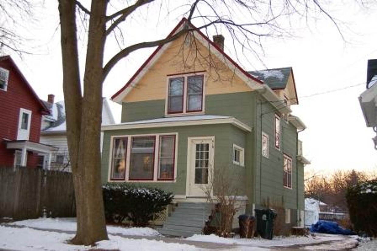 Foto principal - 418 S Orchard St