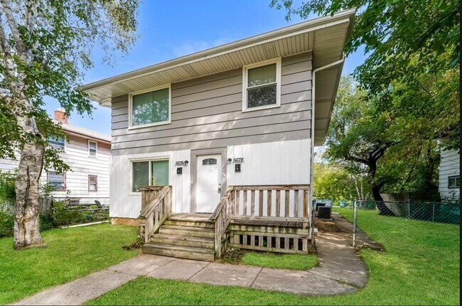 Foto del edificio - 5678 N 61st St