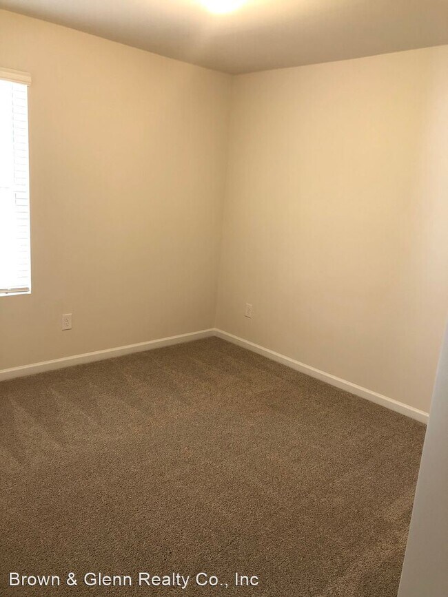 Foto del edificio - 4 br, 2.5 bath House - 141 Gray Barn Drive