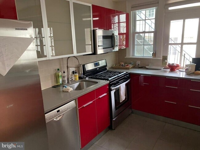 Foto del edificio - 1410 26th St NW