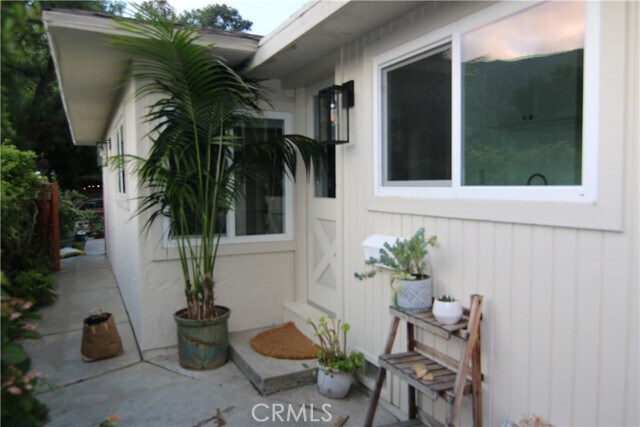 Building Photo - 197 Canyon Acres Dr
