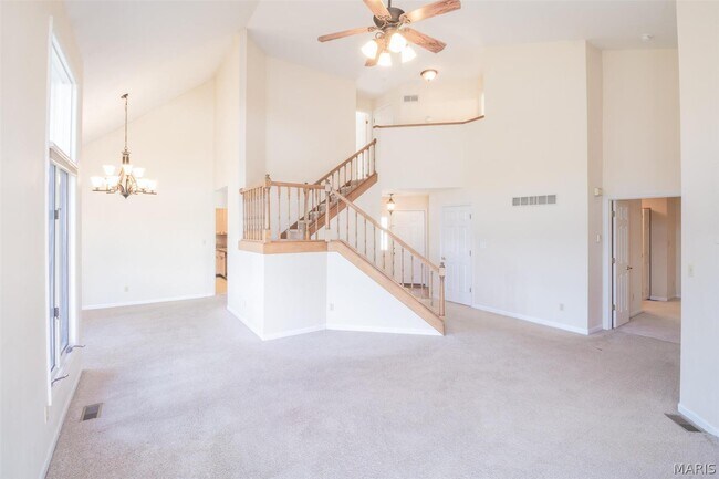 Building Photo - 3309 Lower Lakes Estates Dr