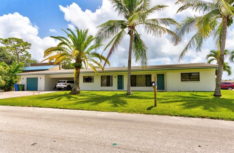 Foto principal - 2500 NE 16th Ave