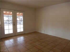 Building Photo - 3163 Panocha St