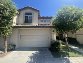Building Photo - 7911 E Horizon View Dr
