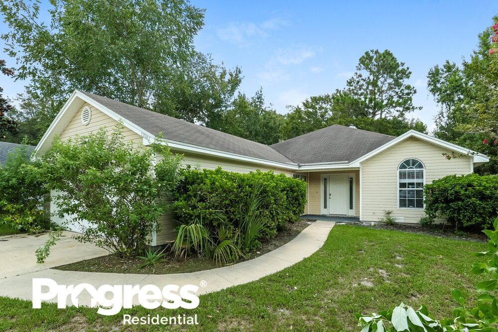 Primary Photo - 12042 Cobblestone Forest Cir S