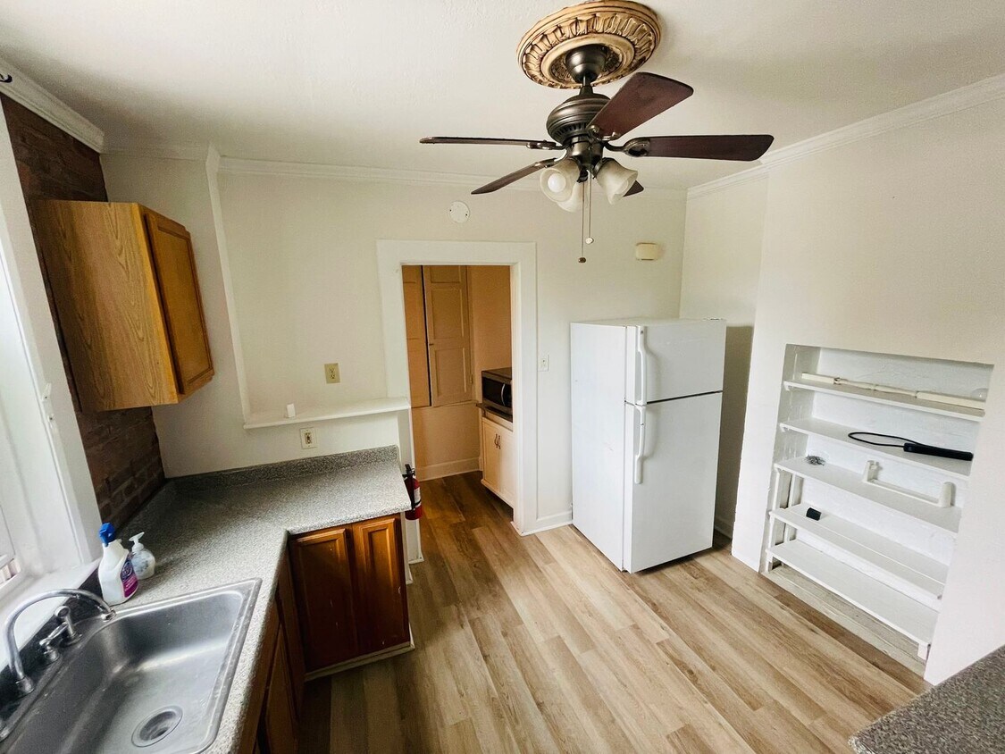 Foto principal - 359 Hamilton St