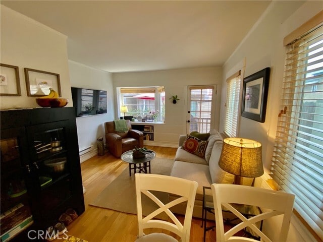 Building Photo - 319 Bayview Dr