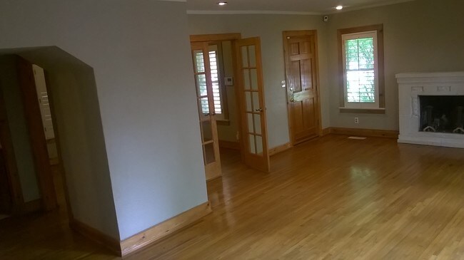 Foto del edificio - 1445 E 33rd St S