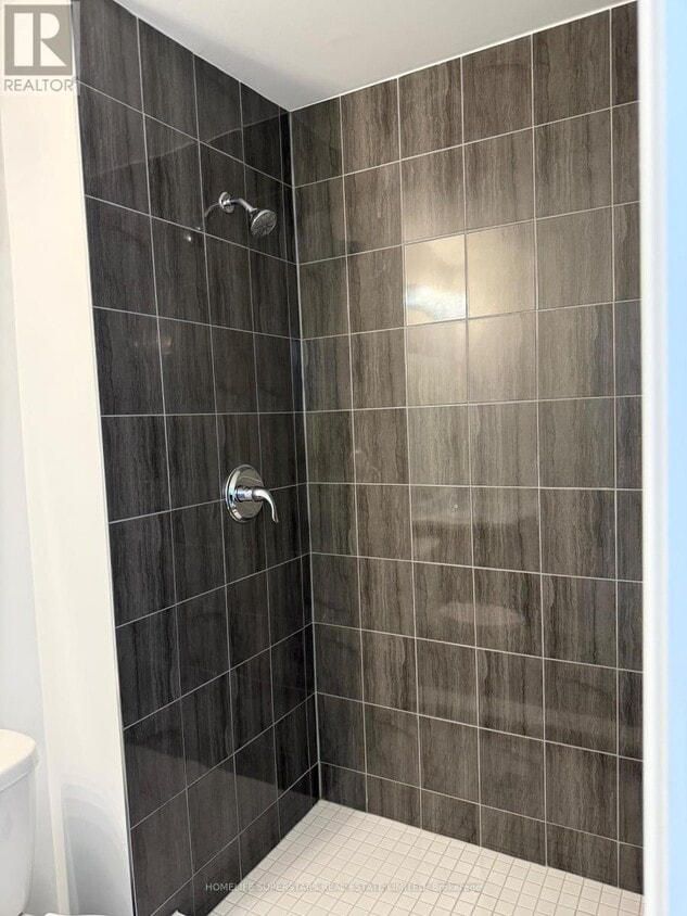 Photo du bâtiment - 4380-4380 Ebenezer Rd