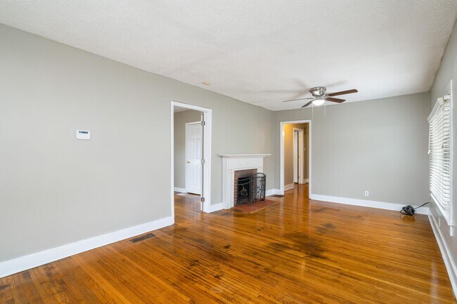 Foto del edificio - 1865 Beech St SE