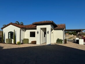 Building Photo - 480 Del Mar Building Photo - 480 Del Mar