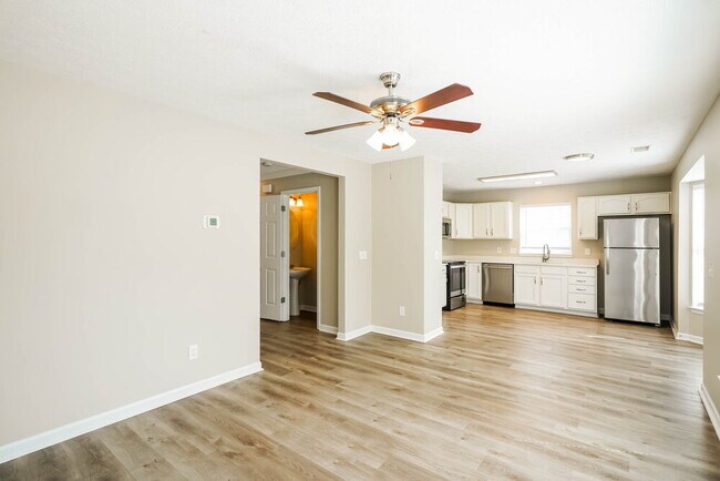 Foto del edificio - 2608 River Meade Way