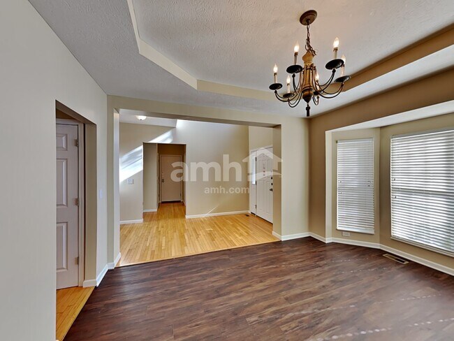 Building Photo - 338 Calebs Court