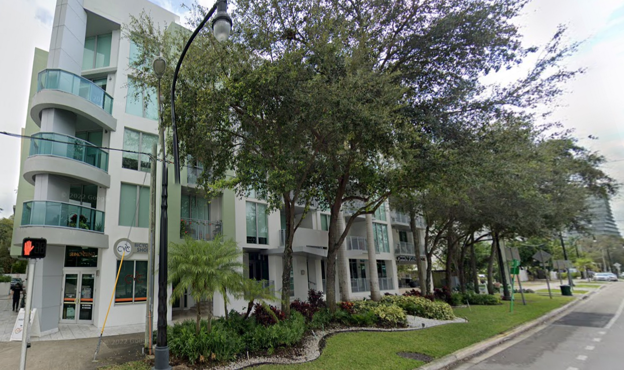 Primary Photo - 3001 SW 27th Ave
