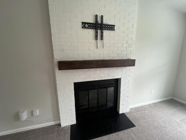 Foto del edificio - 3409 Woodbaugh Dr