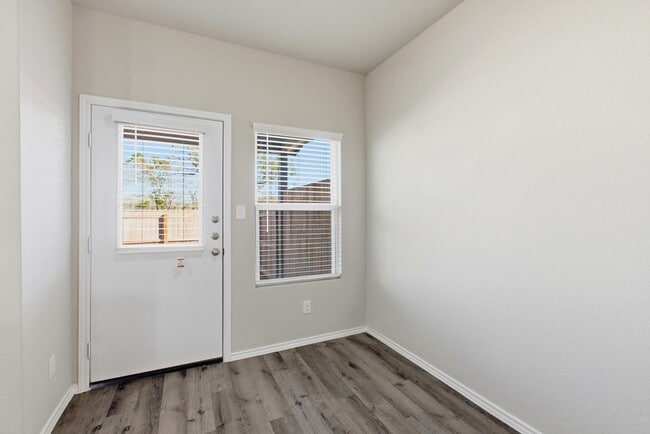 Building Photo - $1,000 off Rent for MAY