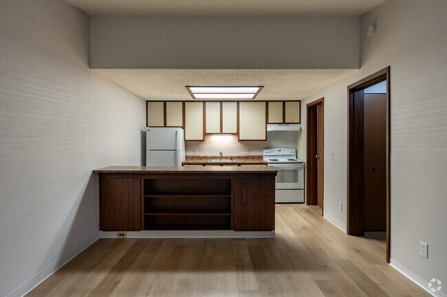 1 habitación, 1 baño - 576 pies cuadrados - Cocina - Wentworth