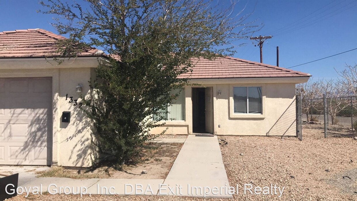 3 br, 2 bath House 1332 Persimmon Ave. House Rental in Thermal, CA