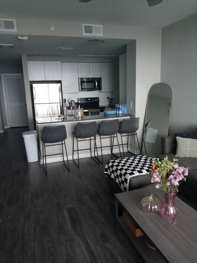 Foto del edificio - 130 Luckie St NW