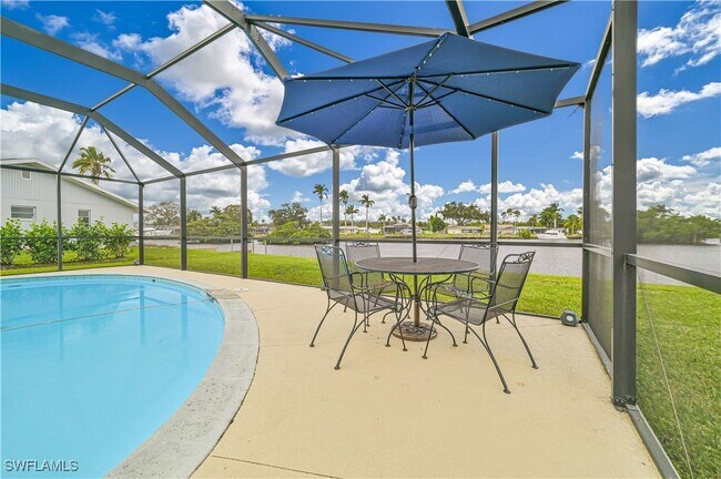 Foto del edificio - 13840 Sleepy Hollow Ln