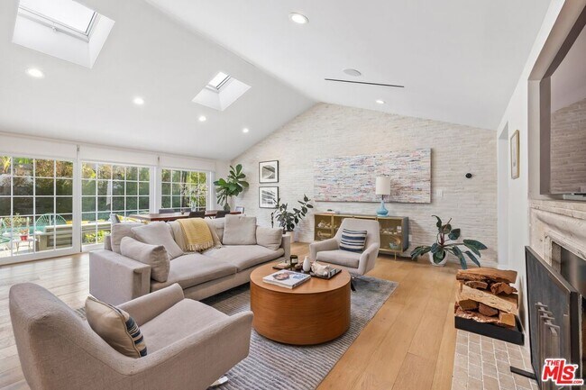 Foto del edificio - 9418 S 10th Ave