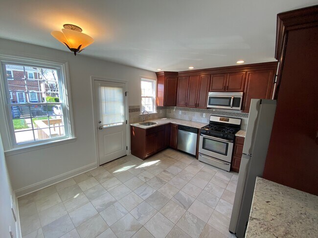 Building Photo - 205 E Susquehanna Ave