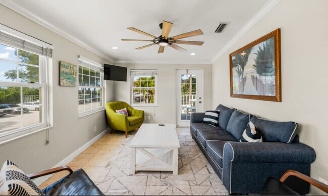 Foto del edificio - 100 7th St S