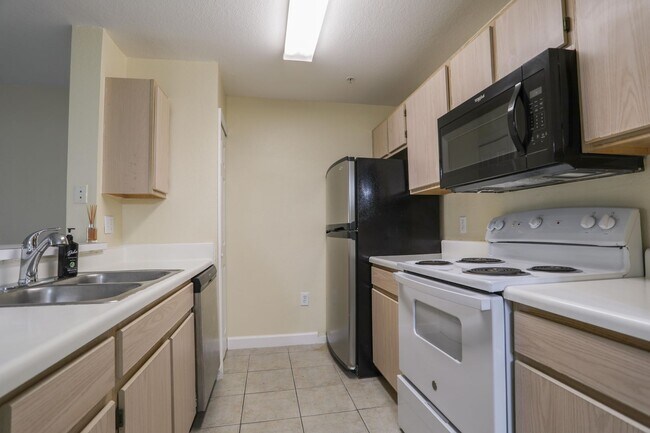 Foto del edificio - 5451 Vineland Rd