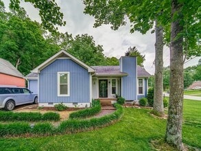 Building Photo - 921 Fitzpatrick Rd