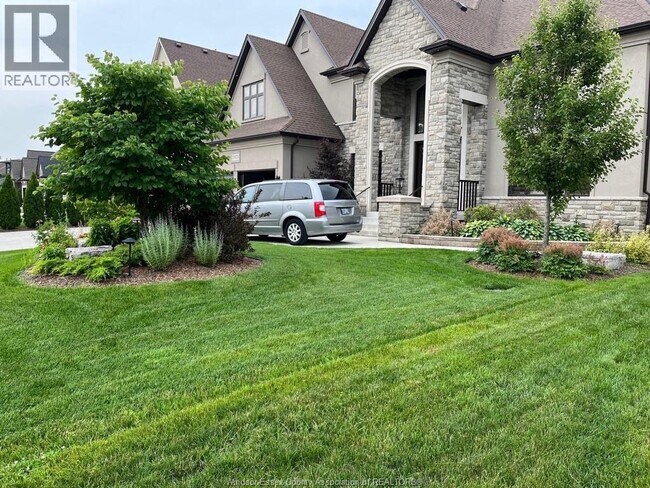 Photo du bâtiment - 2023 Serenity Cir