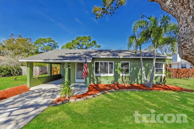 Foto del edificio - 1362 Admiral Woodson Ln