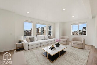 Building Photo - 140 Lavalle