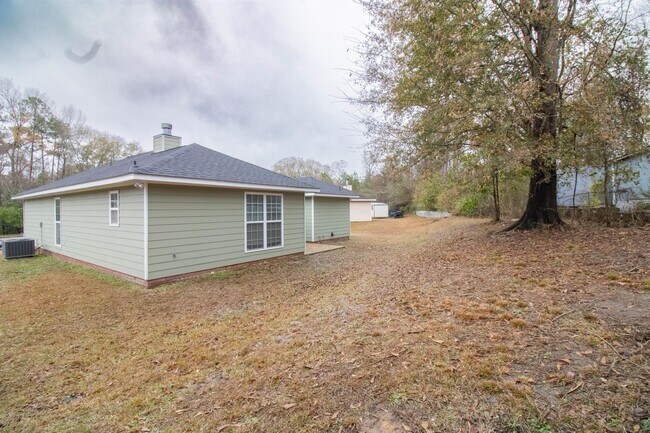 Building Photo - 7001 Hunter Hill Ct