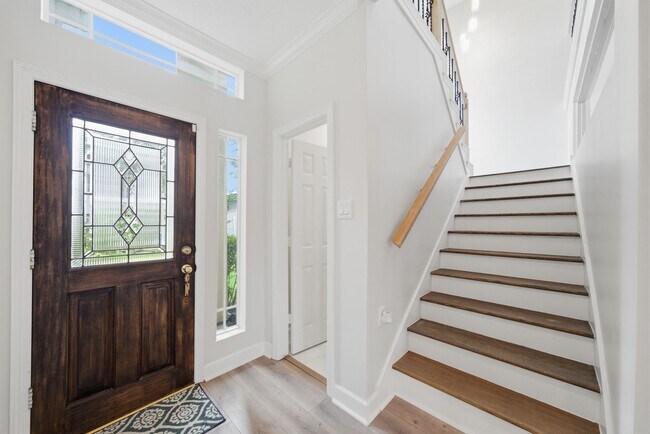 Building Photo - 1413 Whispering Pines Dr
