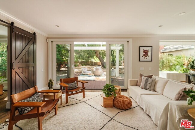 Foto del edificio - 1514 Willow Dr